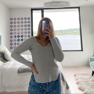 Wilfred Free Aritzia Sweater